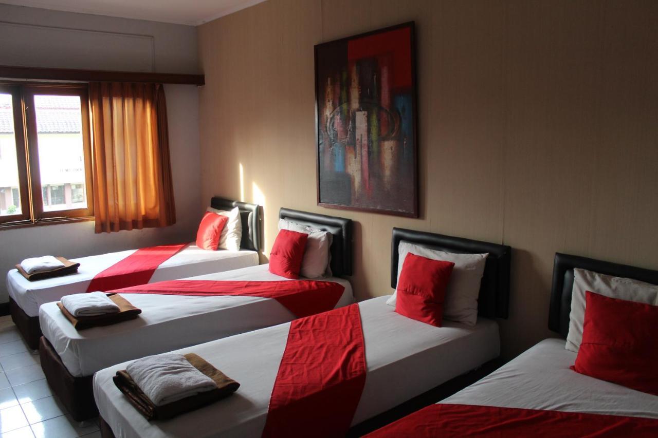 Bumi Kitri 2* Bandung
